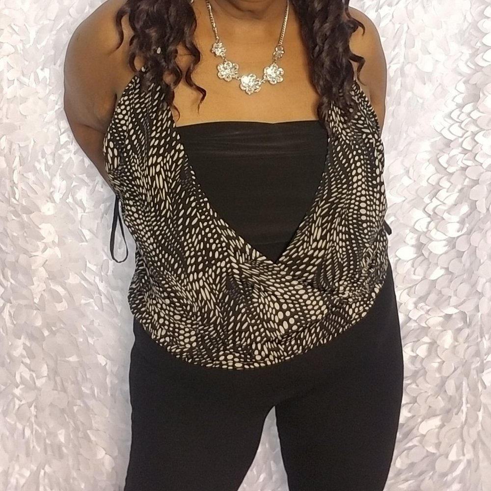 Banabee Halter Top - Picture 3 of 5